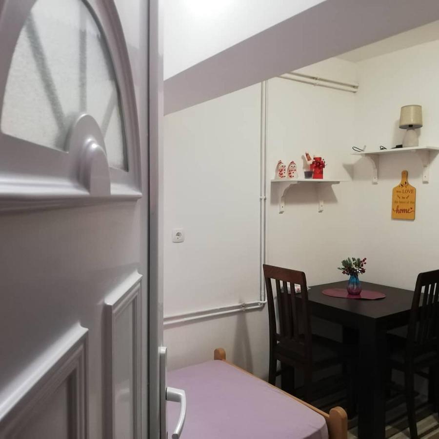 Studio Apartman Small Lili Popovaca Exterior foto
